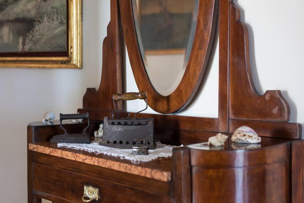 Apartment Floor Near Historic Fortino *